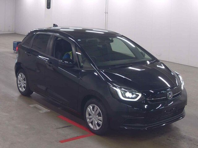 Japan Auction Vehicles 8 2023 Honda Fit ホーム auction photo