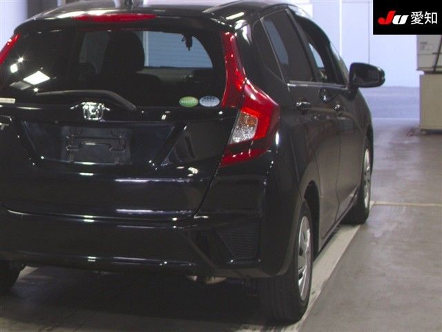 2016 Honda Fit 13G Fパッケージ auction photo 8