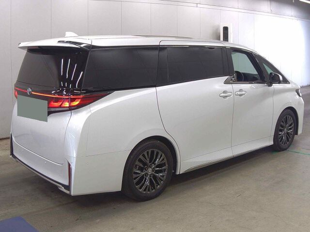 2024 Toyota Vellfire Z Premier auction photo 5