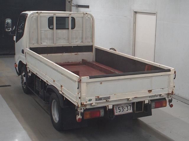 2015 Toyota Dyna フルジャストロー auction photo 2