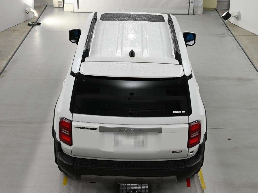 2025 Toyota Land Cruiser 250 VX 4WD auction photo 8
