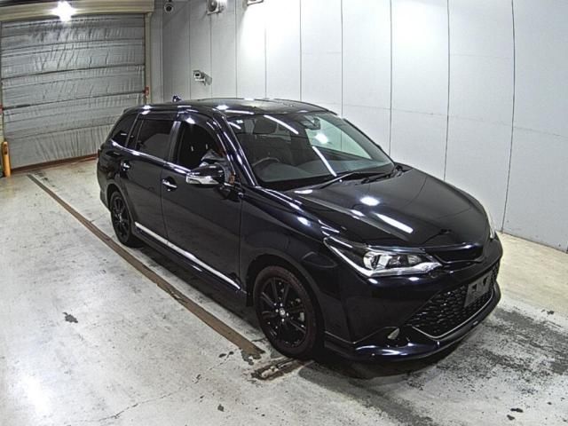 2016 Toyota Corolla Fielder 1.8S ダブルバイビー Japan auction vehicle