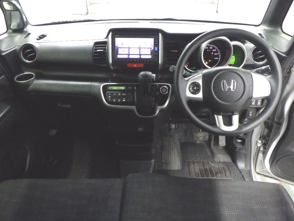 2015 Honda N-BOX G Lパッケージ auction photo 3