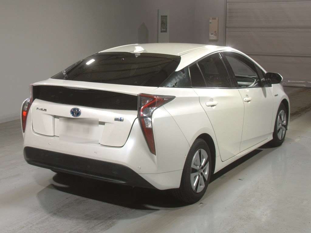 2018 Toyota Prius A auction photo 2