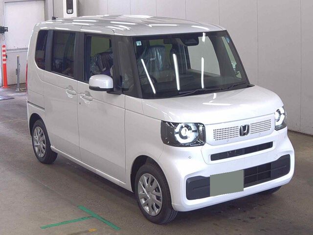2026 Honda N-BOX Base grade 4WD Japan auction vehicle
