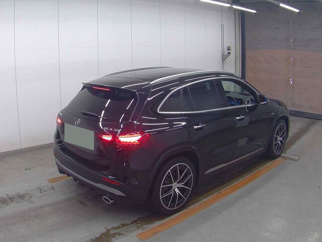 2024 Mercedes-Benz GLA-Class GLA35 4マチック 4WD auction photo 5