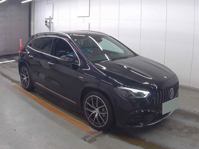 Japan Auction Vehicles 8 2024 Mercedes-Benz GLA-Class GLA35 4マチック 4WD auction photo