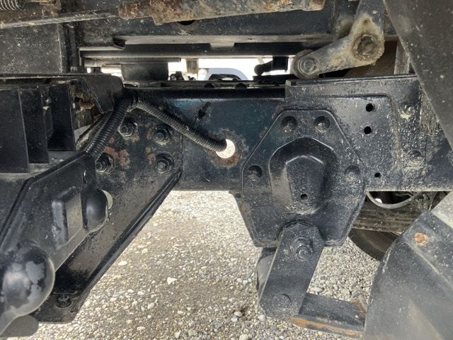 2018 Isuzu Elf dump auction photo 7