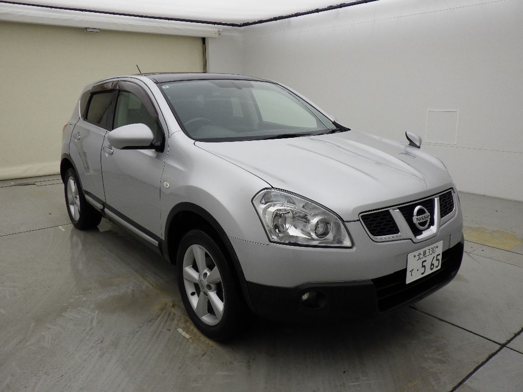 Japan Auction Vehicles 9 2012 Nissan デュアリス 20G FOUR auction photo