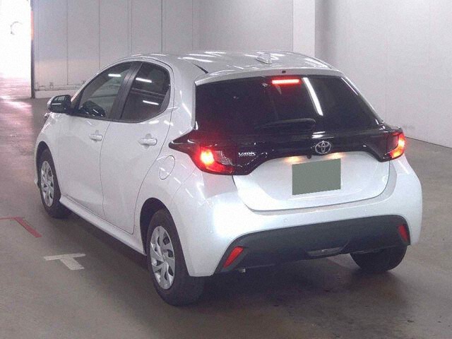 2025 Toyota Yaris G auction photo 2