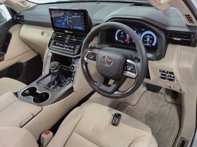 2025 Toyota Land Cruiser ZX 4WD auction photo 3