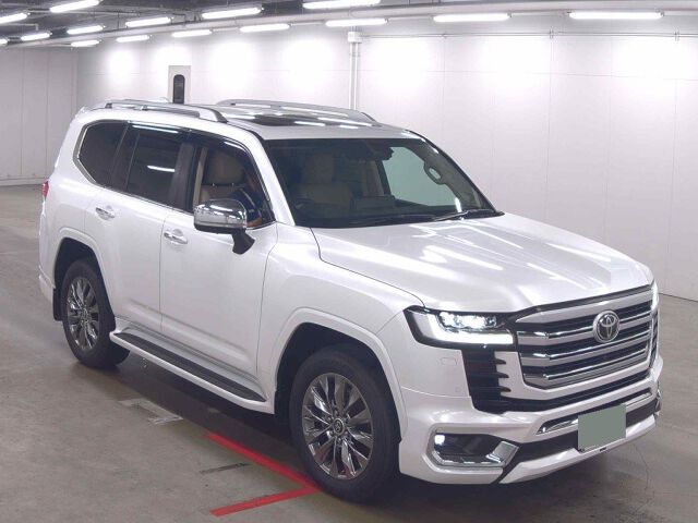 2025 Toyota Land Cruiser ZX 4WD Japan auction vehicle