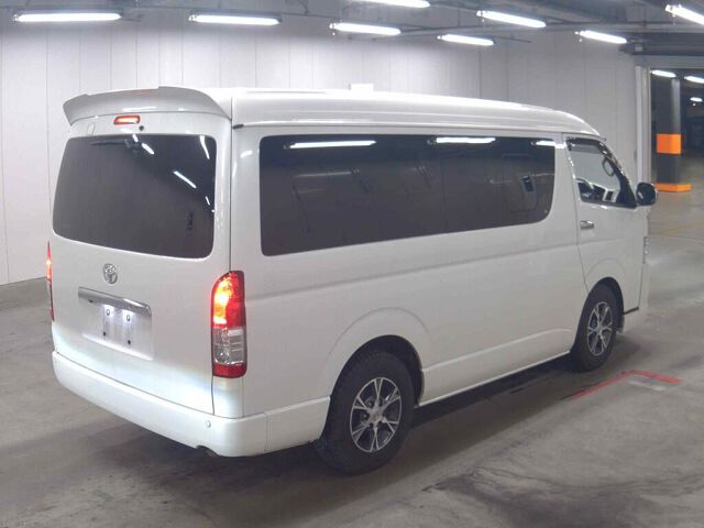 2017 Toyota Hiace GL 4WD auction photo 5
