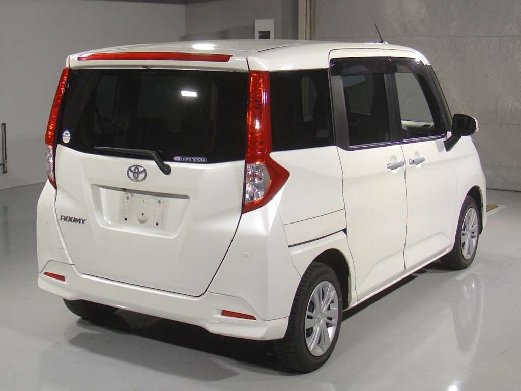 2021 Toyota Roomy G auction photo 2