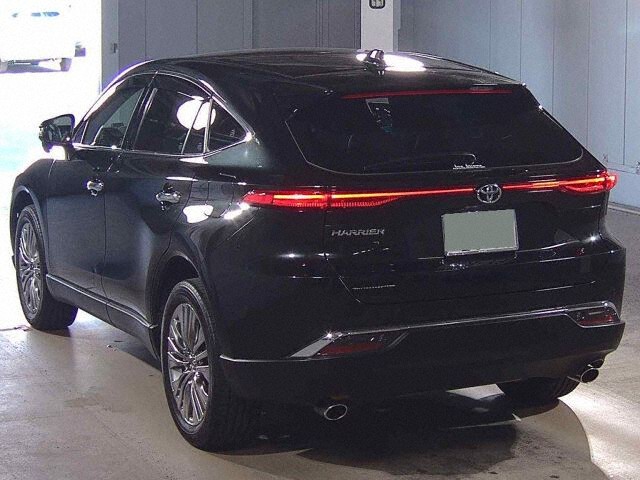 2022 Toyota Harrier Z auction photo 2