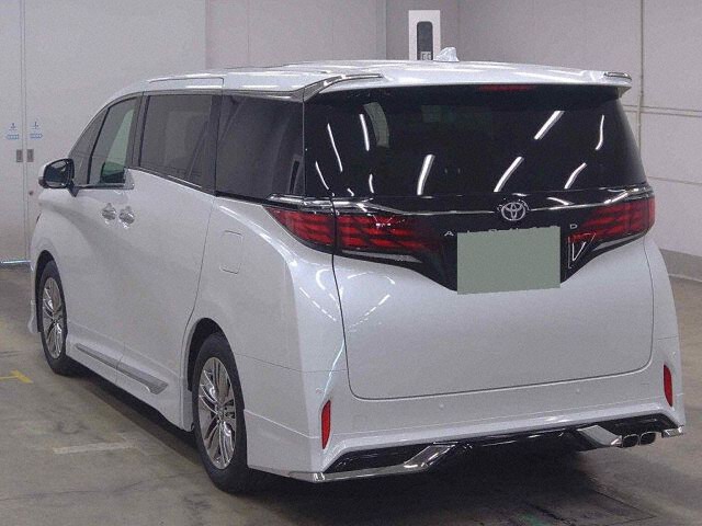 2026 Toyota Alphard Z auction photo 2