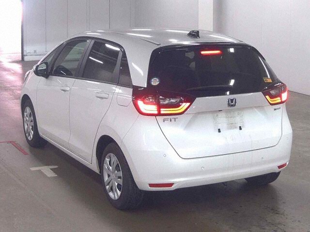 2023 Honda Fit EHEVホーム auction photo 2