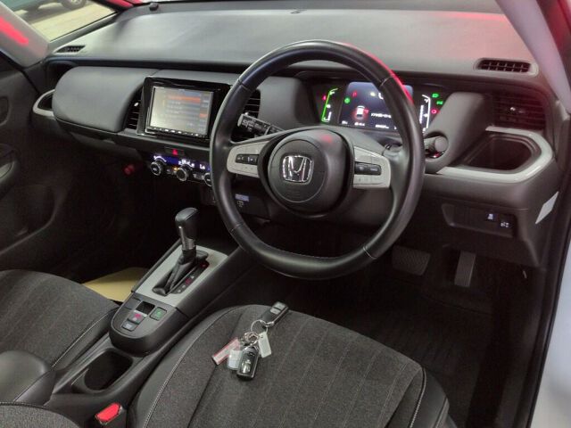 2023 Honda Fit EHEVホーム auction photo 3