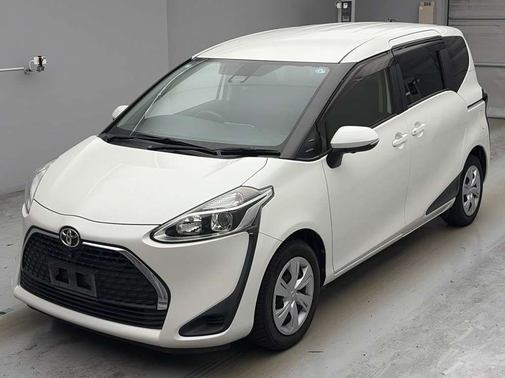 2019 Toyota Sienta Fanbase G Japan auction vehicle
