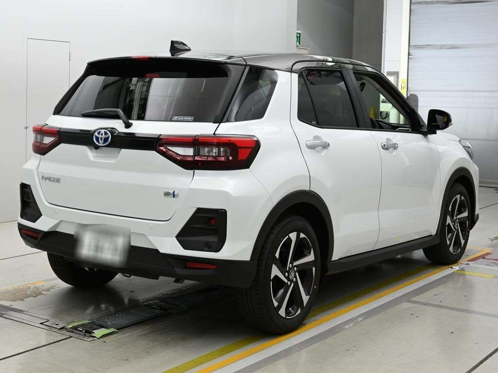 2026 Toyota Raize Hybrid Z auction photo 2