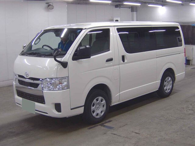 2026 Toyota Hiace ロングDX GLパッケ 4WD auction photo 4