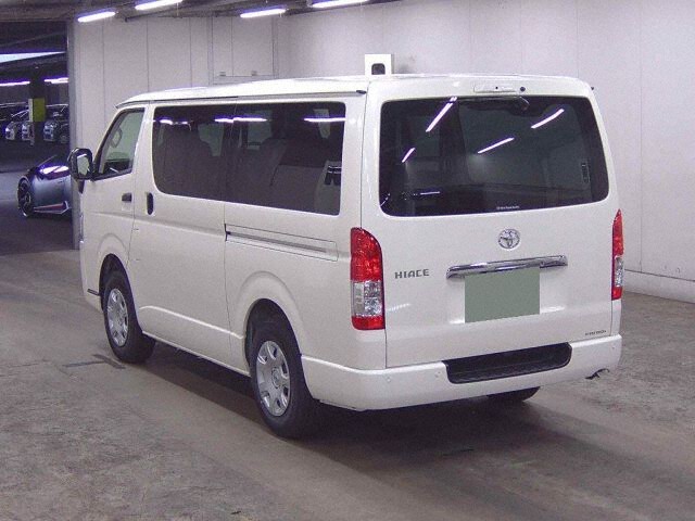 2026 Toyota Hiace ロングDX GLパッケ 4WD auction photo 2