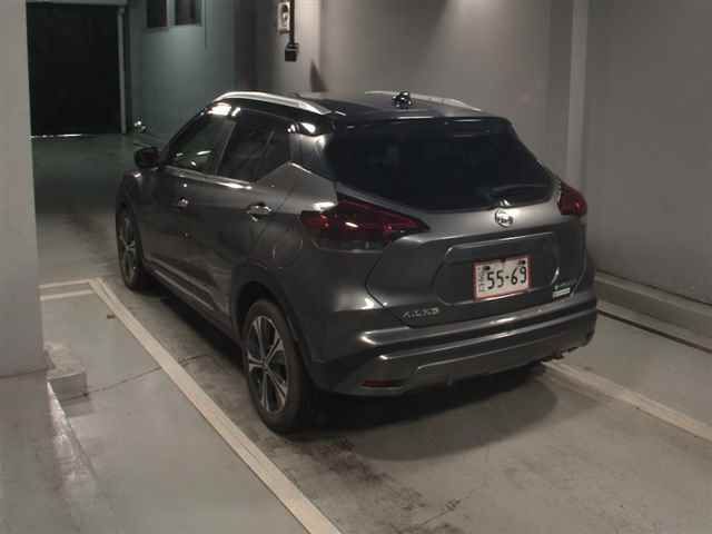 2022 Nissan Kicks X auction photo 2