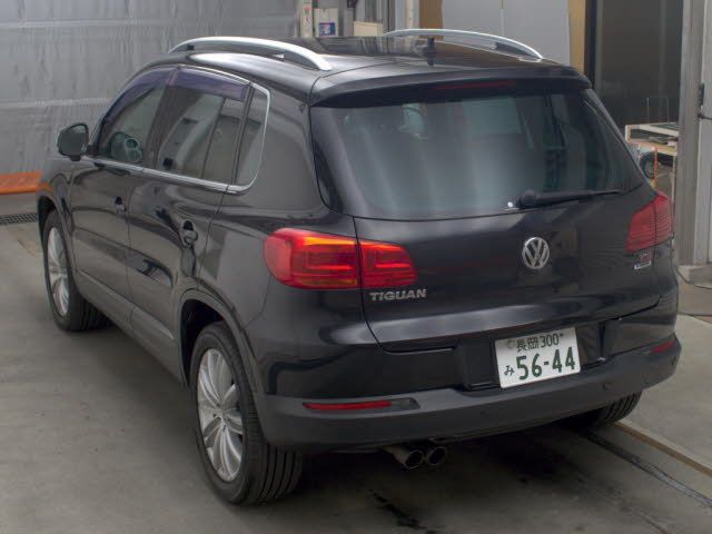 2016 Volkswagen ティグアン ラウンジ auction photo 2