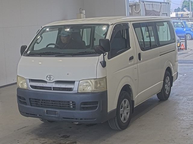 2005 Toyota Hiace 4WD ロング DX Japan auction vehicle