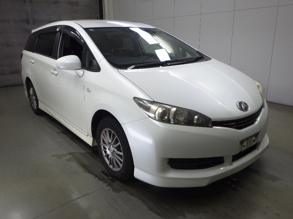 2011 Toyota Wish 1.8X HID Selection Japan auction vehicle