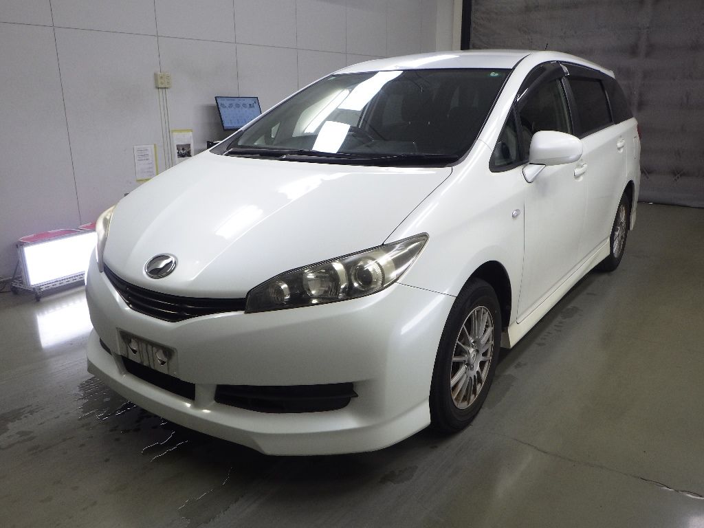 2011 Toyota Wish 1.8X HID Selection auction photo 4