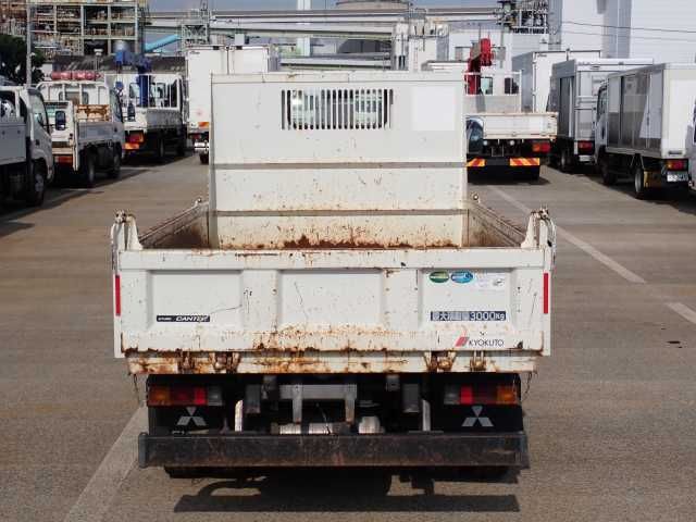 2021 Mitsubishi Fuso Canter 3.0T Dump Truck auction photo 3