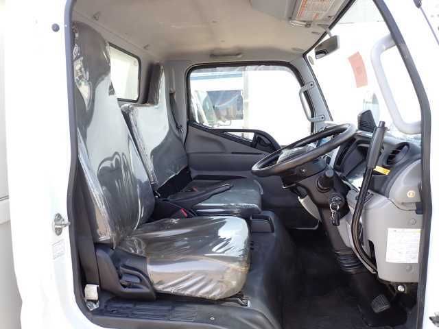 2021 Mitsubishi Fuso Canter 3.0T Dump Truck auction photo 5