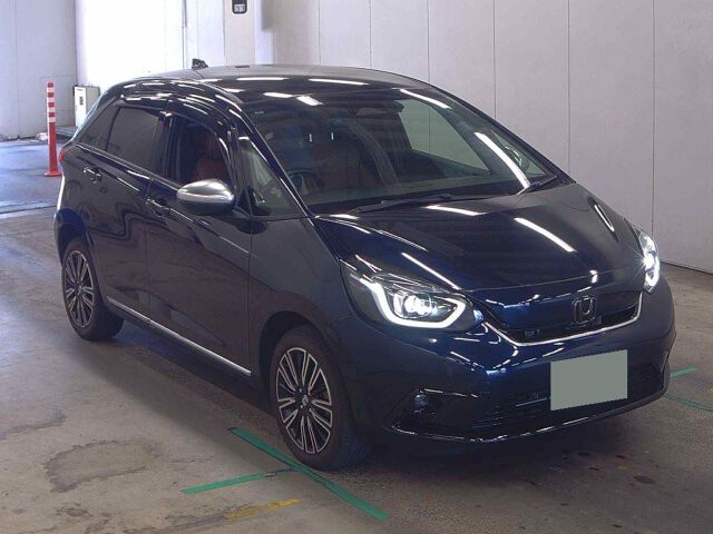 Japan Auction Vehicles 8 2021 Honda Fit EHEVリュクス 4WD auction photo