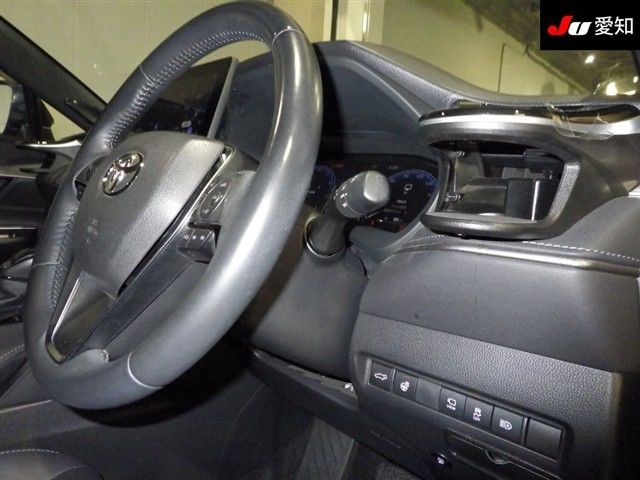 2023 Toyota Harrier Z Leather Package auction photo 5
