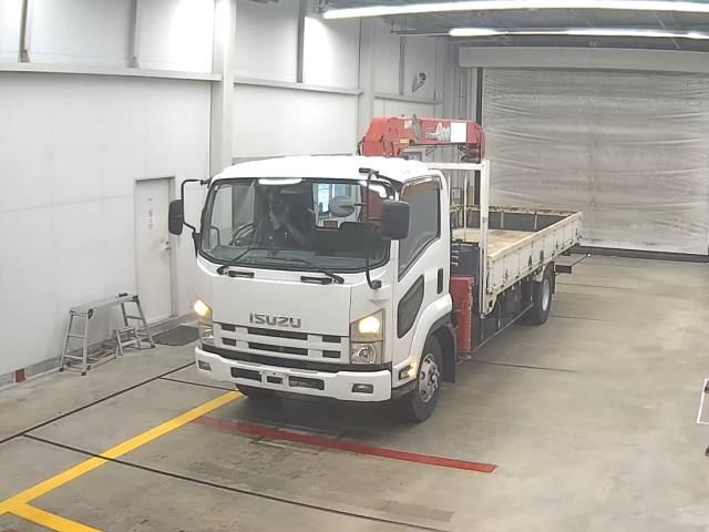Japan Auction Vehicles 10 2011 Isuzu Forward クレーン付 auction photo