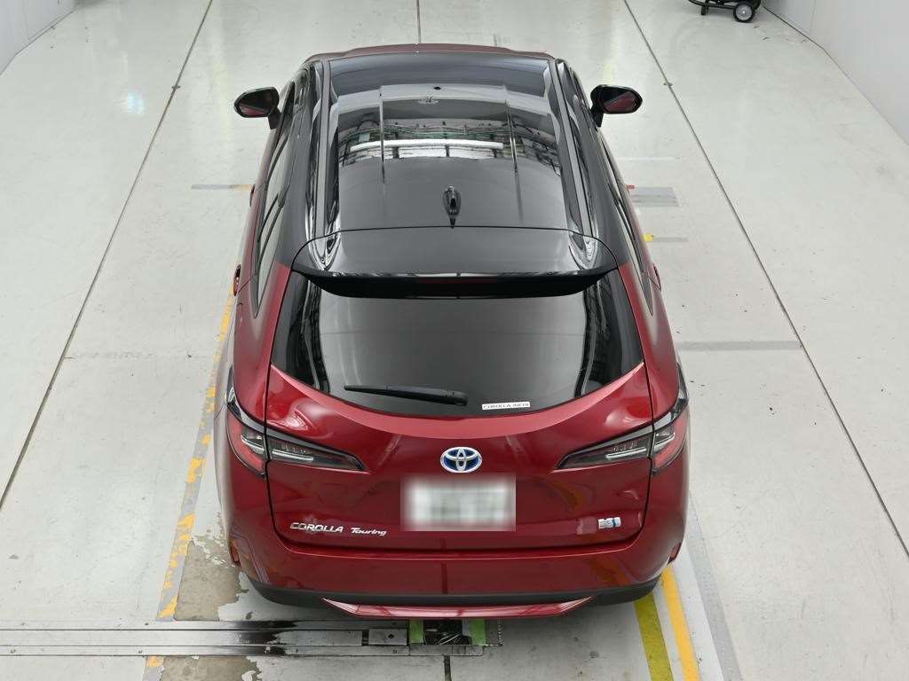 2023 Toyota Corolla Touring ハイブリッド G auction photo 8