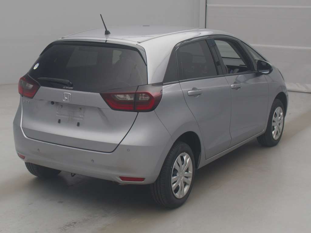 2022 Honda Fit ベーシック 4WD auction photo 2