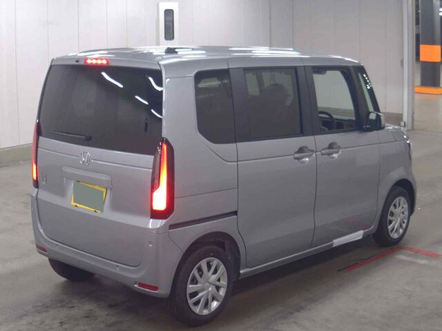 2026 Honda N-BOX Base grade 4WD auction photo 5