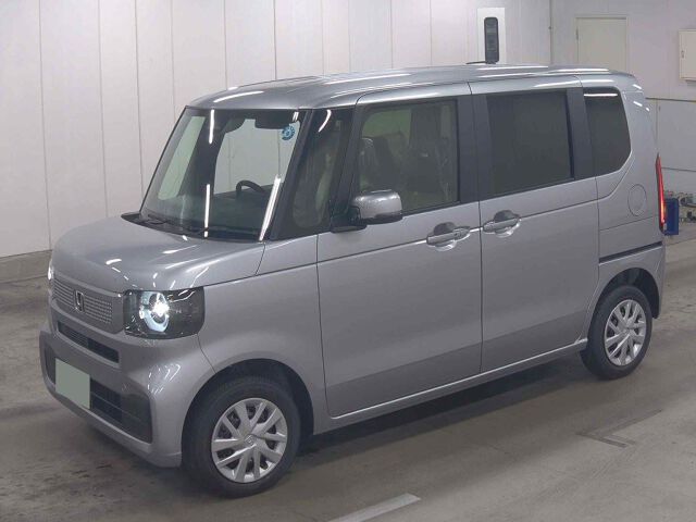 2026 Honda N-BOX Base grade 4WD auction photo 4