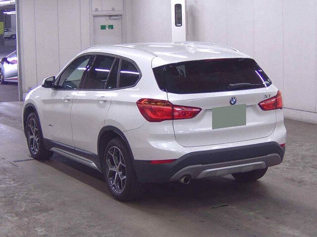 2018 BMW X1 XDRI18DXライハイP 4WD auction photo 2