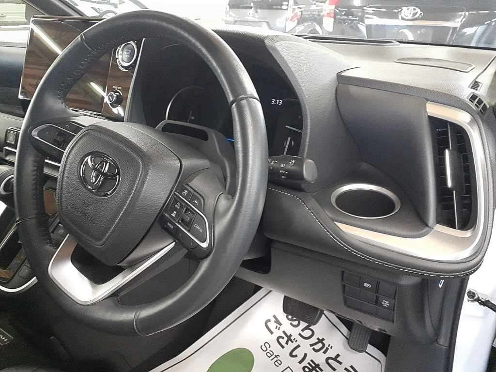 2023 Toyota Noah S-Z auction photo 9