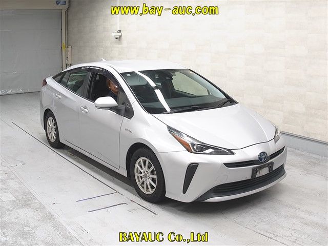 Japan Auction Vehicles 8 2019 Toyota Prius E auction photo