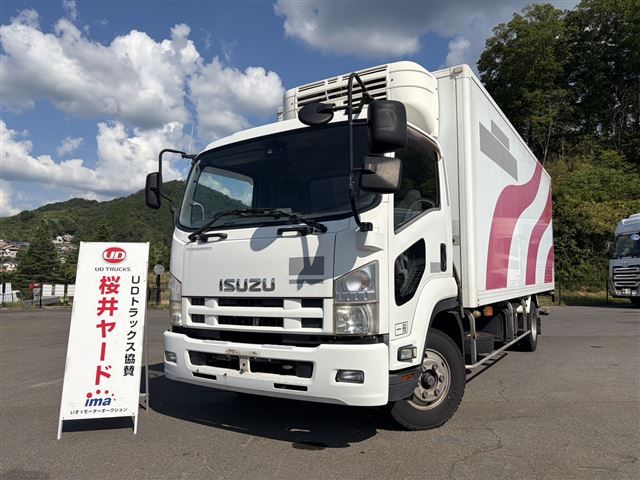2013 Isuzu Forward Refrigerated and frozen trucks Japan auction vehicle