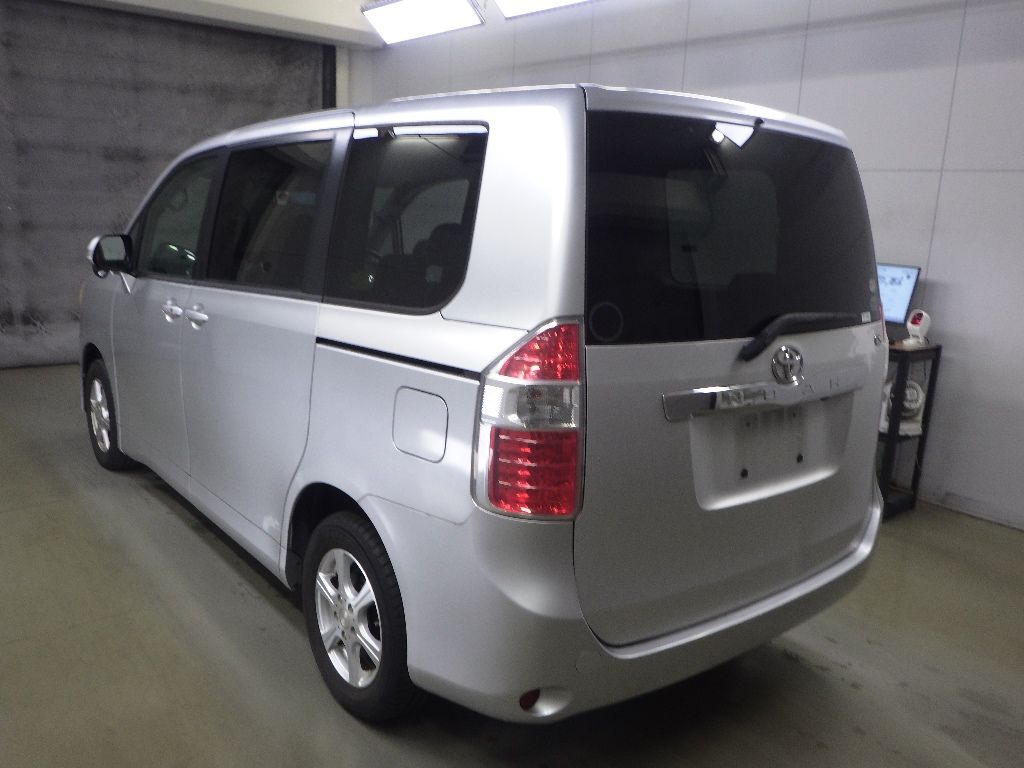 2007 Toyota Noah X Lセレクション auction photo 5