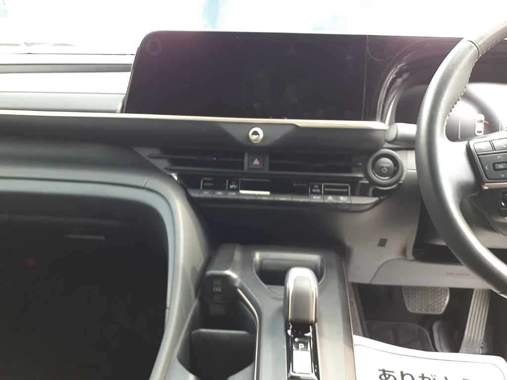 2023 Toyota Crown Crossover G 4WD auction photo 12