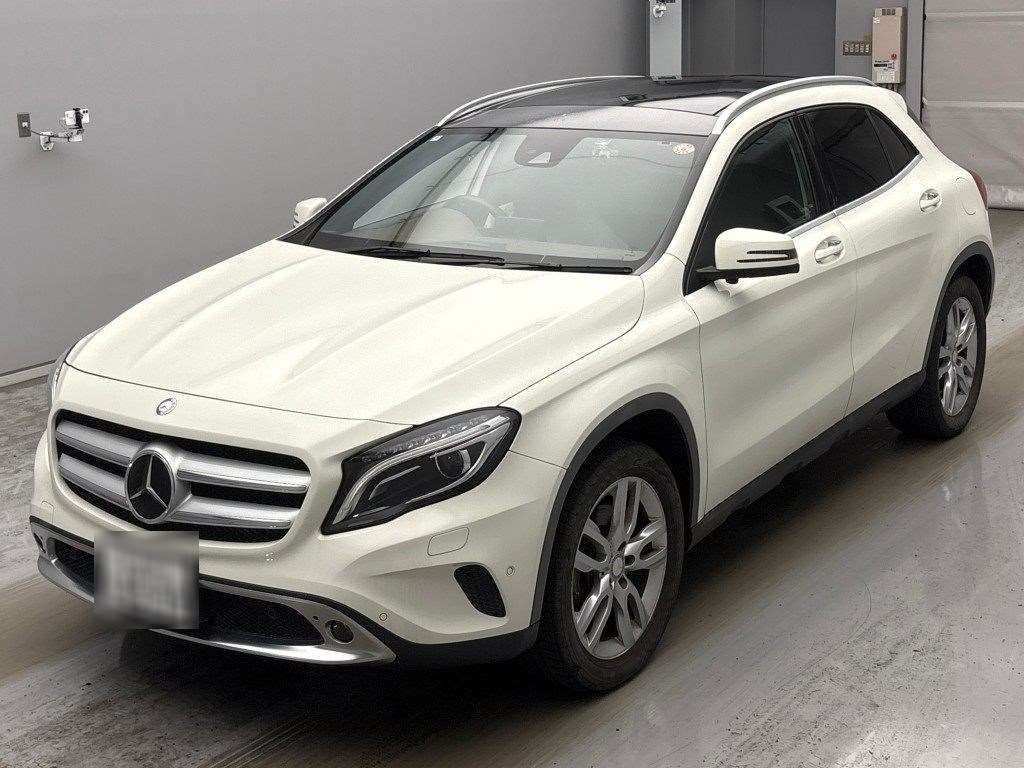 Japan Auction Vehicles 4 2016 Mercedes-Benz GLA-Class GLA250 4MATIC Off-Road 4WD auction photo