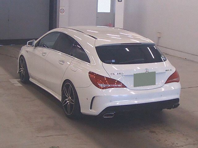 2015 Mercedes-Benz CLA Shooting Brake CLA180S Break auction photo 2