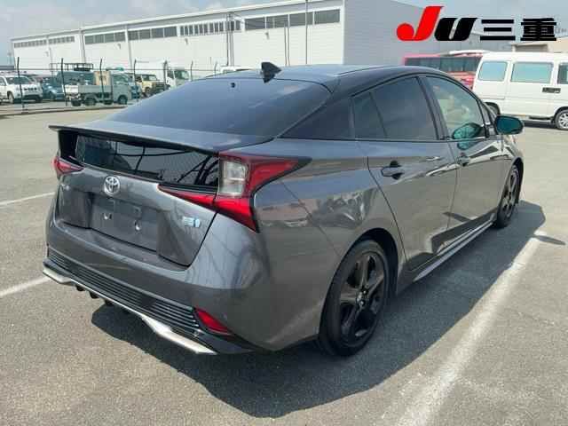 2021 Toyota Prius S Touring Selection Black auction photo 6