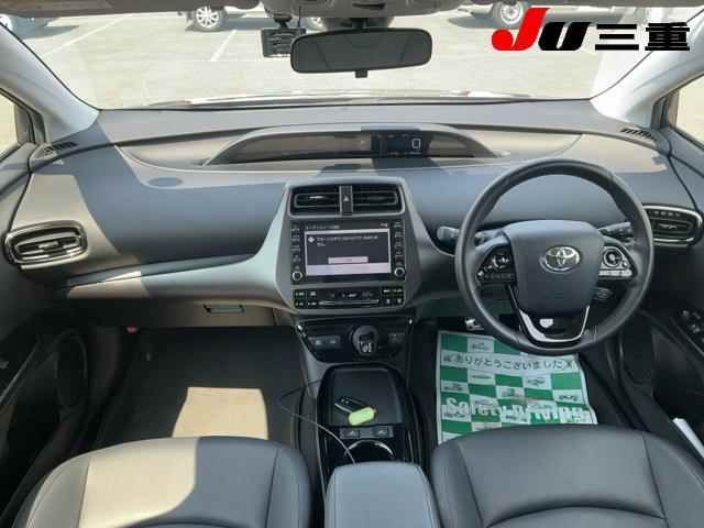 2021 Toyota Prius S Touring Selection Black auction photo 8